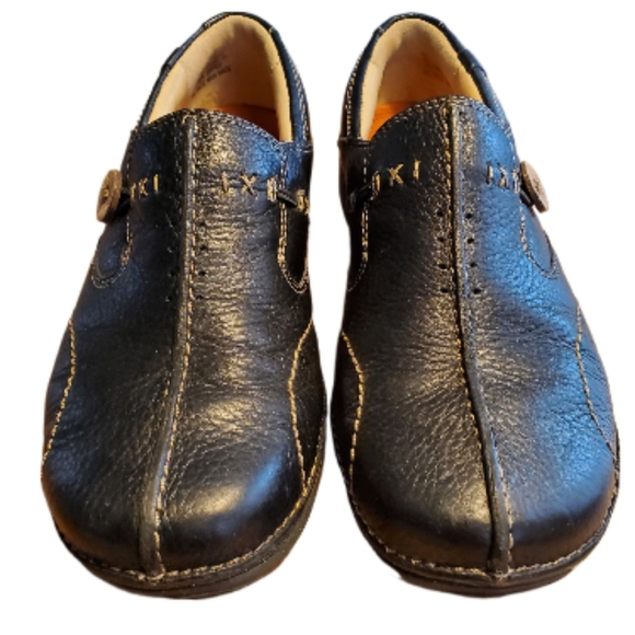 Clarks Unstructured Slip Ons Size 6 - Picture 4 of 5